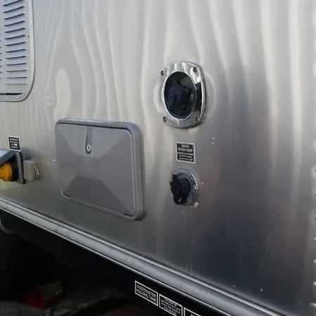 Airstream In The Center Of It All Miami Exterior photo