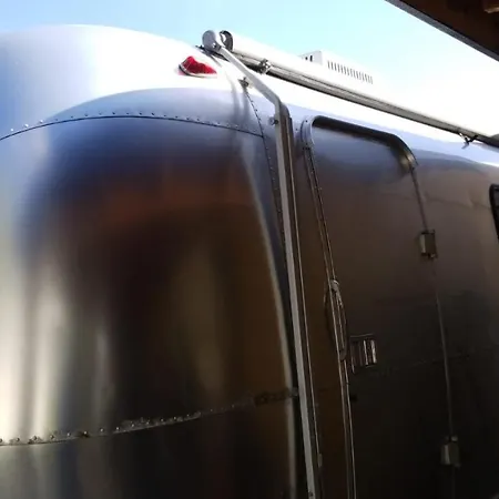 Airstream In The Center Of It All Miami Exterior photo